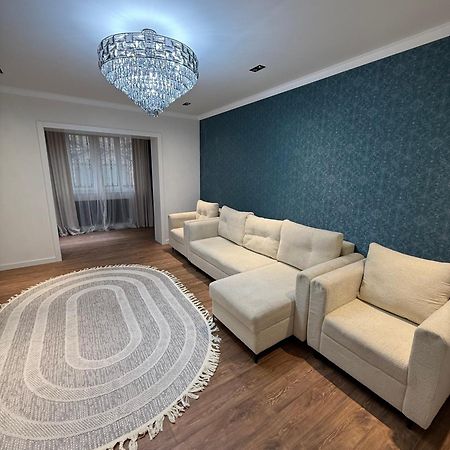 Apartment Tashkent Hotel Center 2 Bedrooms Exterior foto